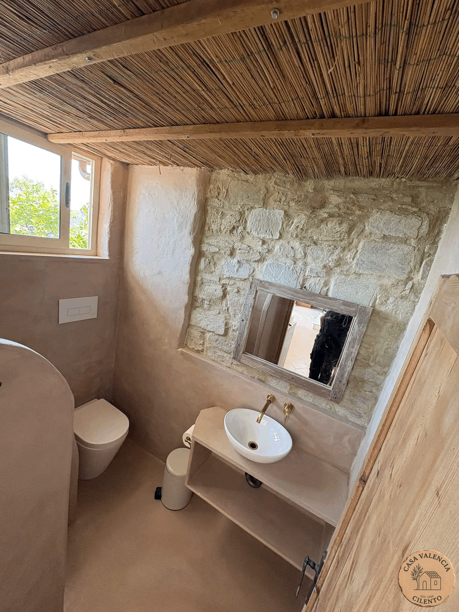 Bathroom detail